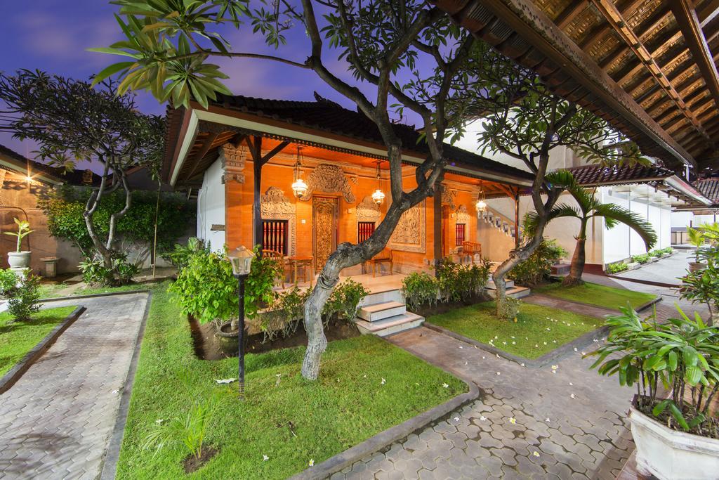 Surya Tropical Kuta Ξενοδοχείο Kuta Lombok Εξωτερικό φωτογραφία